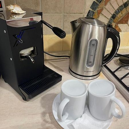 Da Rosalba Apartment Napoli Ngoại thất bức ảnh